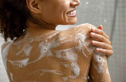 Coconut & Tea Tree -Body Wash Infuse with Green Tea Essential oil